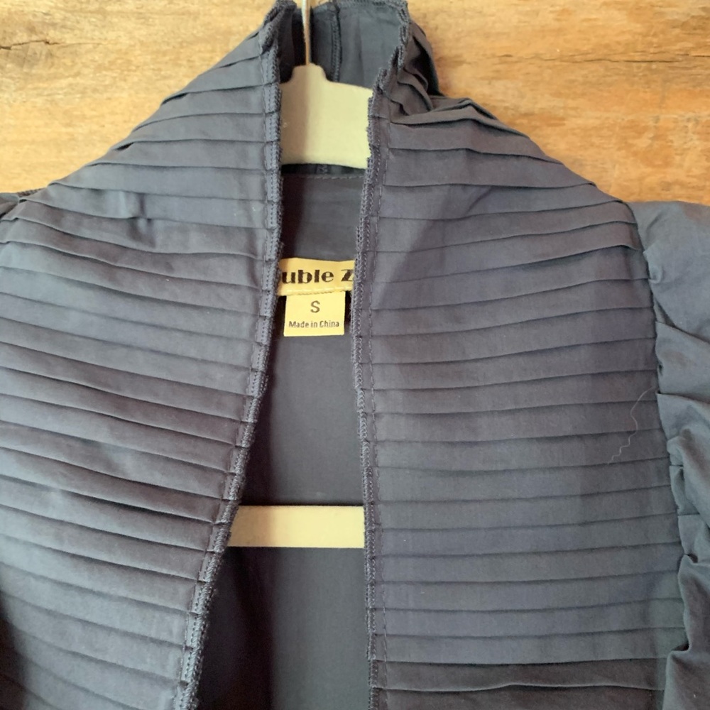 Unique Boutique Jacket By Double Zero. - image 4